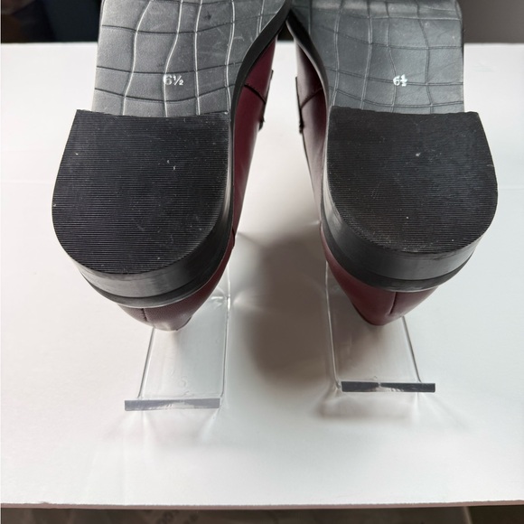 Seychelles Burgundy Loafers for Women - Picture 7 of 8